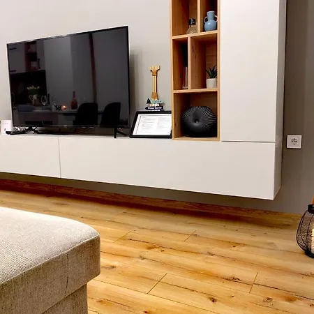 Blue Cream Apartament Burgas City