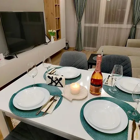 Blue Cream Apartament *